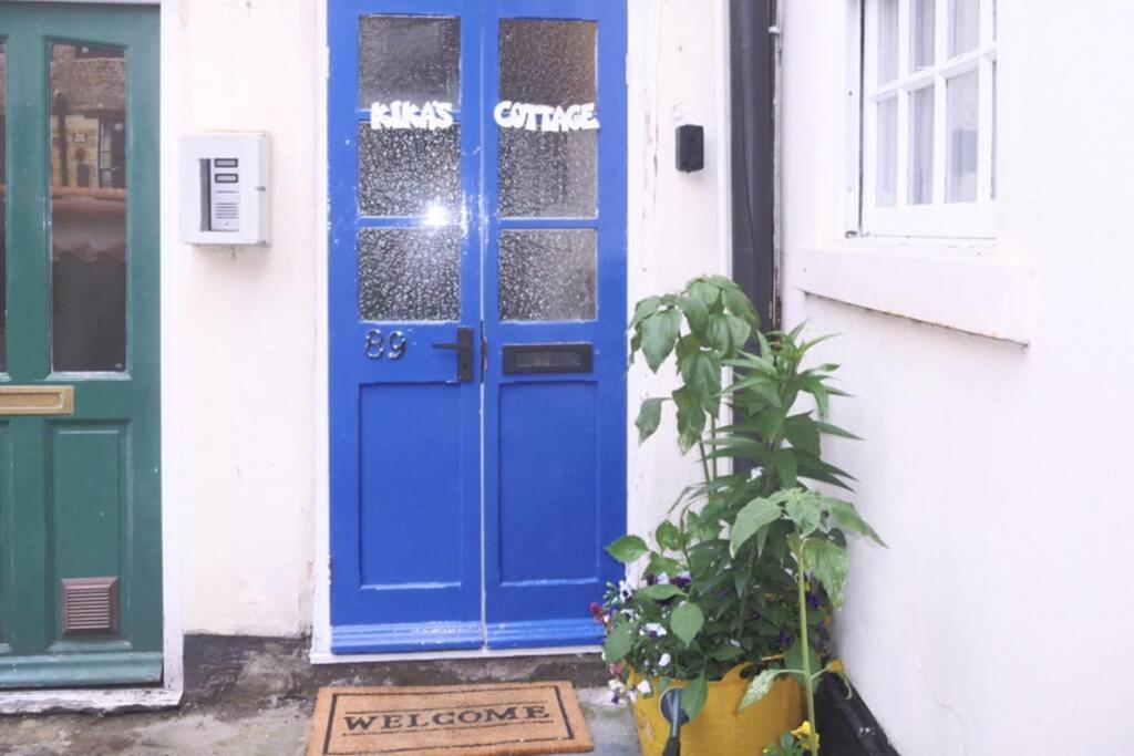 Kikas Cottage, Rear 89 Church Street, White Horse Yard Уитби Екстериор снимка
